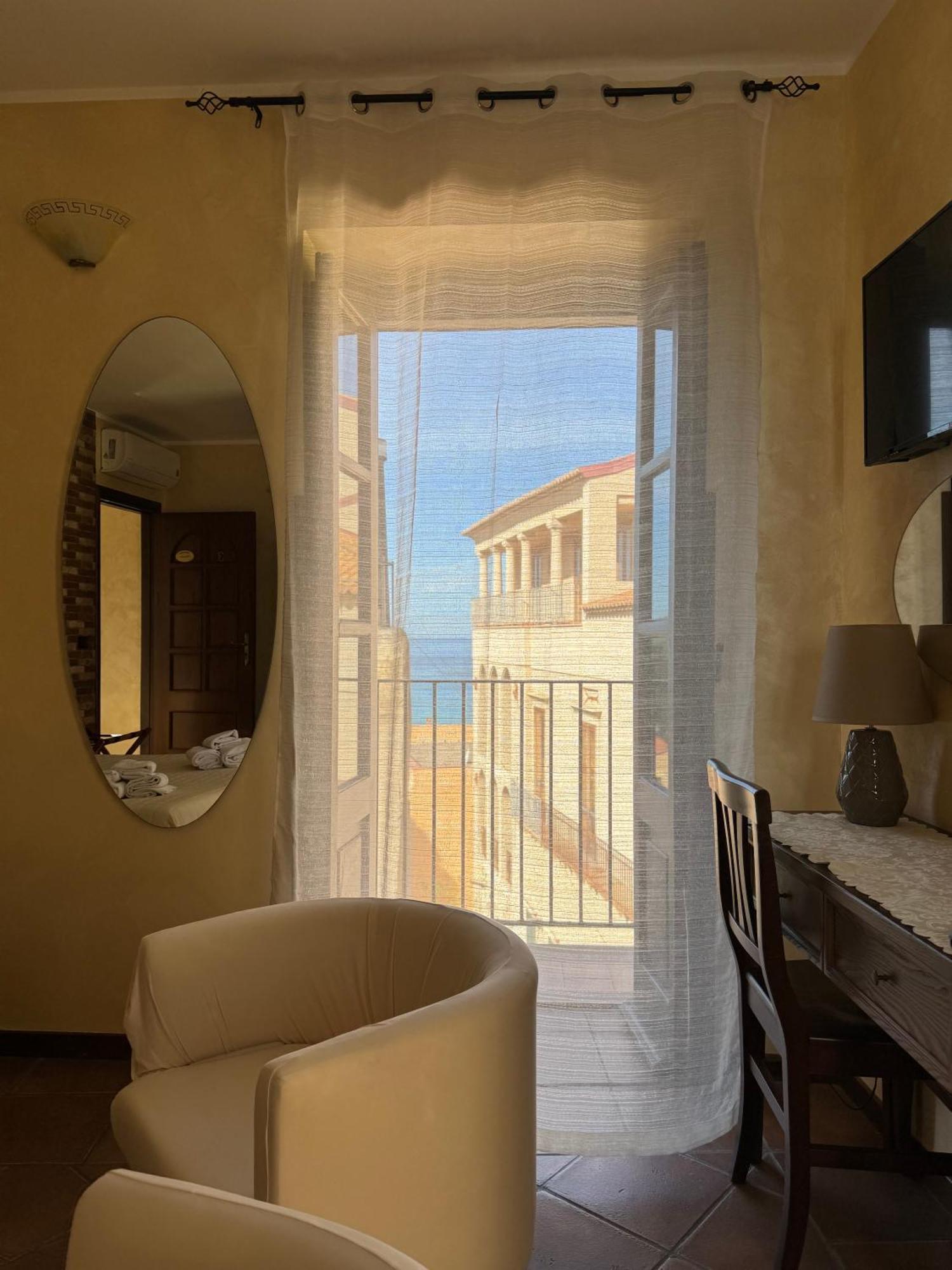 B&B Rivellini Tropea Exterior foto